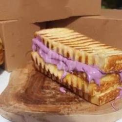 Roti Bakar Bandung Taro