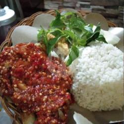 Ayam Goreng Sambel Geprek   Nasi