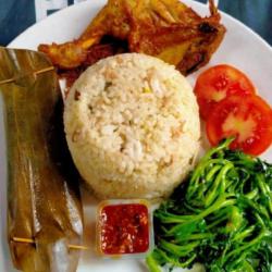 Nasi Liwet/putih,ayam Pepes Jamur,krupuk,sambal,lalap