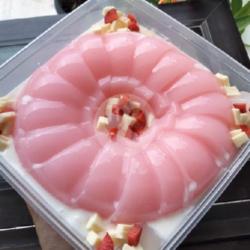 Puding Cheese Strawberry Size 16