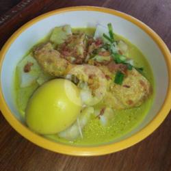 Lontong Opor Ayam   Telor