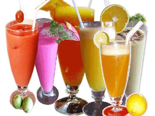 KUY SMOOTHIES, Depan FUTRI Bakery Dan Cake