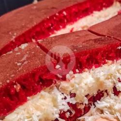 Pisang Susu Red Velvet