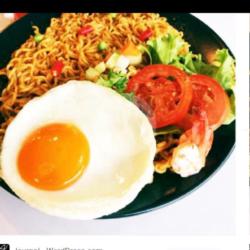 Mie Goreng  Telur  Sambal Ceker Mercon