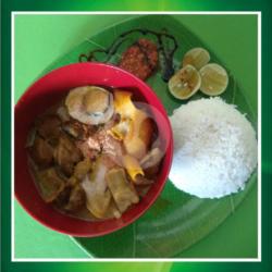 Soto Ayam Istimewa Nasi