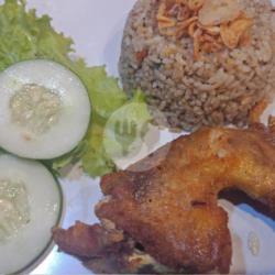 Nasi Kebuli Ayam Kampung