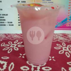 Susu Strowberry Panas