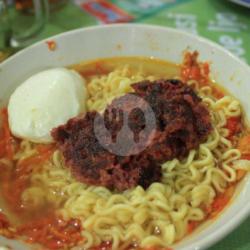 Indomie Goreng Telur Cornet