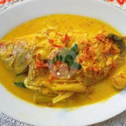 Nasi Gulai Nila