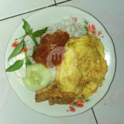 Nasi   Lalapan Telur   Es Teh