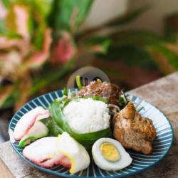 Nasi Pecel Siram Telor