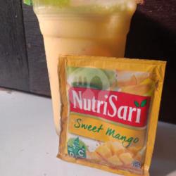 Nutrisari Manggo  Susu