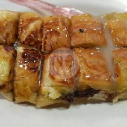 Roti Bakar Duren