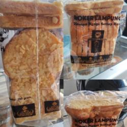 Roti Kering Lampung Almond