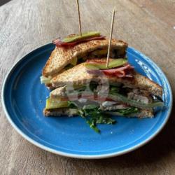 Chicken Club Sandwich