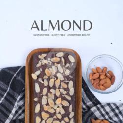 Fudgy Brownies Almond