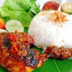 Ayam Bakar Mercon   Nasi