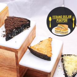 Terang Bulan Coklat Kacang Blackforest Susu