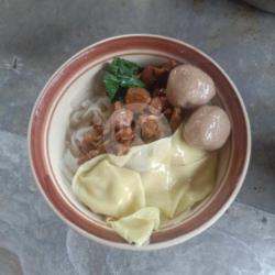 Kwetiaw Ayam   Pangsit   Bakso