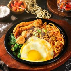 Mie Hotplate Bakso Ceker