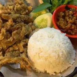 Usus Ayam Crispy Combo Komplit