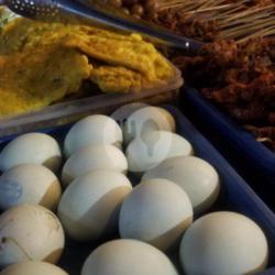 Sate Telor Asin Bakar