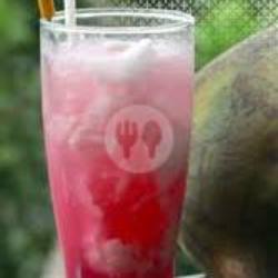 Es Kelapa Sirup Merah