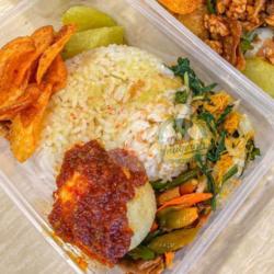 Nasi Sayur Telur Bulat