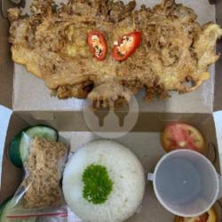 Nasi -telur Bebek- Crispy Pedas