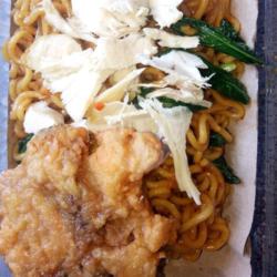 Mie Goreng Ayam Crispy