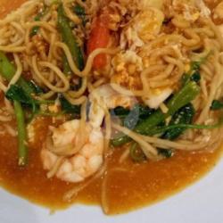 Mie Kangkung Belacan