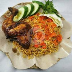 Indomie Ayam Bakar Tanpa Telur