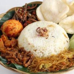 Nasi Uduk Telor