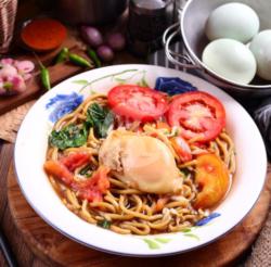 Mie Tomat Telur