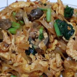 Spesial Kwetiauw Goreng Ati Ampal Baso Sosis