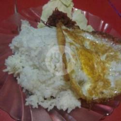 Nasi Sambel Telur