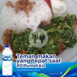 Nasi Ayam Sambel Ijo   Aqua