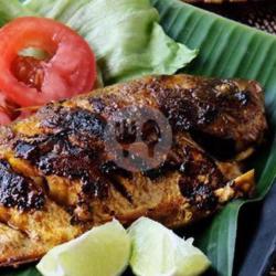 Ikan Nila Bakar Khas Dapoer Manik