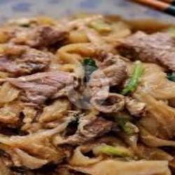 Kwetiao Goreng Kambing