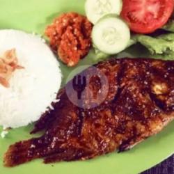 Ikan Nila Bakar Kecap   Nasi Liwet