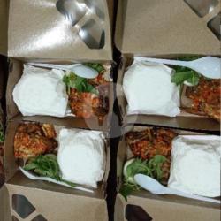 Pahe Nasi Bebek Gepuk Banget