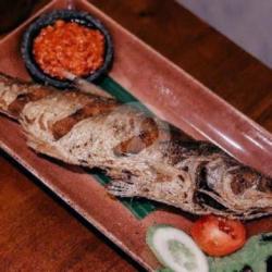 Senangin Goreng Sambal Terasi Nasi