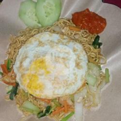 Mie Goreng Ayam Telor