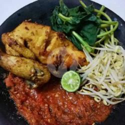 Ayam Goreng Penyet