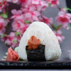 Salmon Onigiri