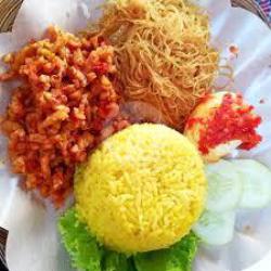 Nasi Kuning Telur Bali