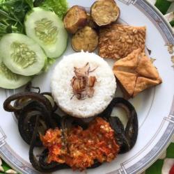 Paket Hemat Sambal Belut