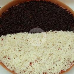 Martabak Coklat Keju Susu