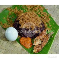 Songkolo Hitam   Ikan Katamba   Telur Asin