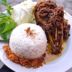 Nasi   Bebek Bumbu Hitam Madura